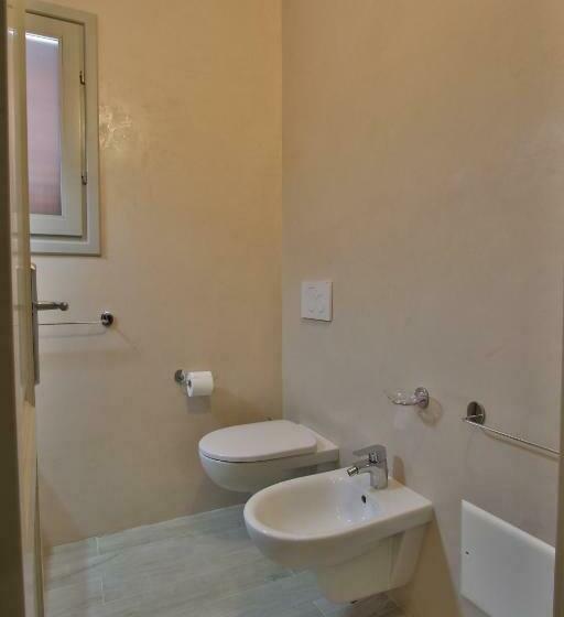 Bed and Breakfast Les Chambres Au Centre