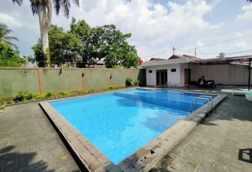 Grand Mutiara Hotel Puncak