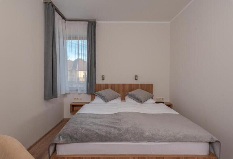 Hídfő Apartman Nyugalom Szigetei