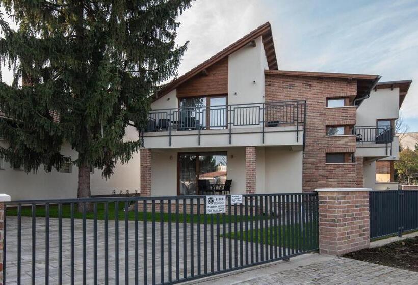 Hídfő Apartman Nyugalom Szigetei