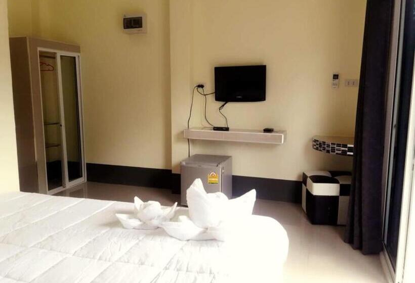Lung Pod 9 Resort