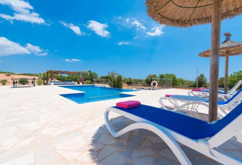 New! Villa Calonge