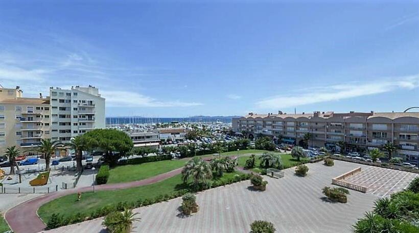 Pensjonat Hyères Parc  Vue Mer Méditterannée