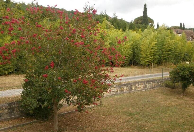 住宿加早餐  Les Noyers