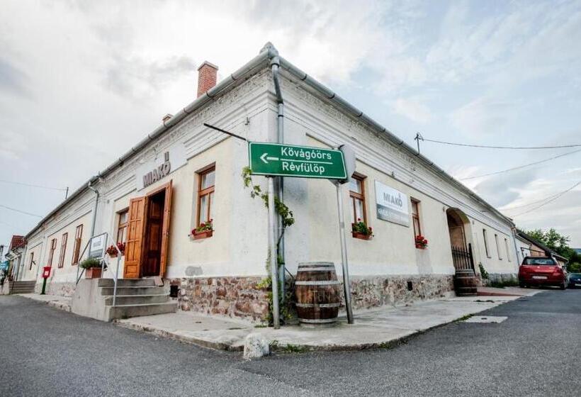 مبيت وإفطار Mi A Kő Vendégház