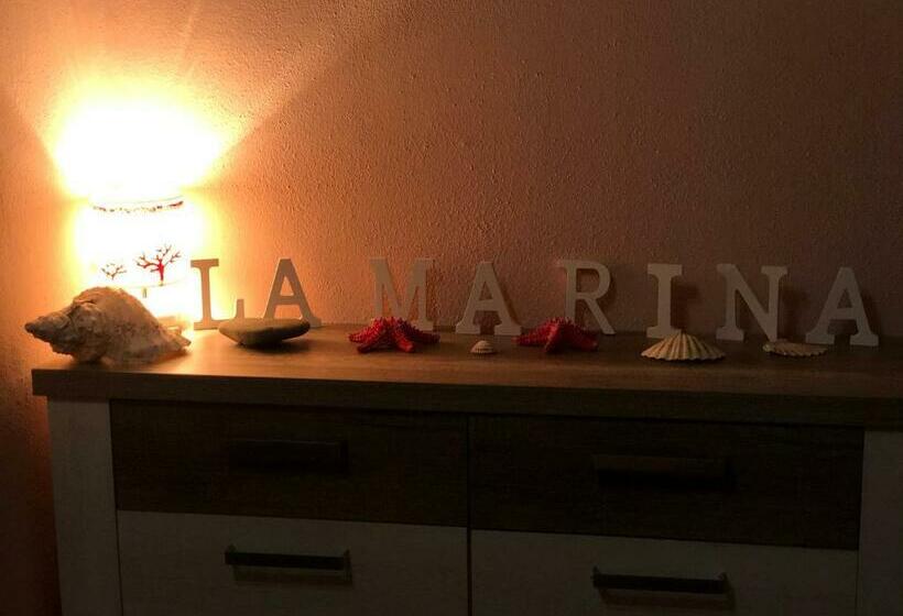 مبيت وإفطار La Marina