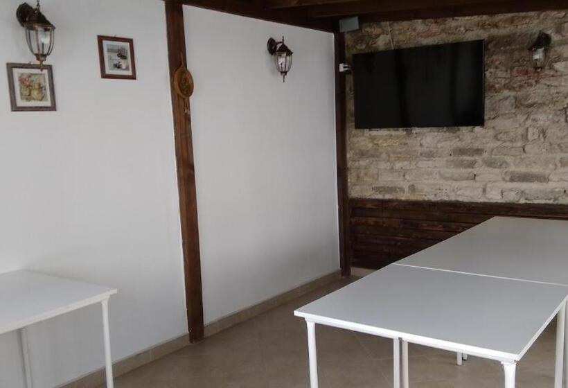 Casa Del Elgo 2