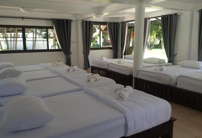 هتل Laytrang Pakmeng Marina Spa And Resort