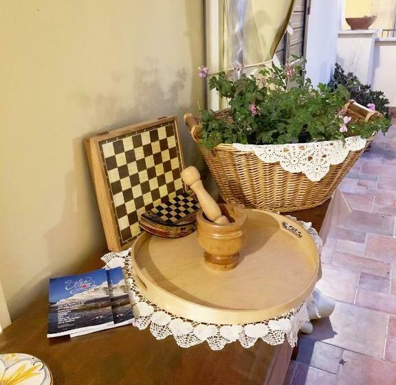 تختخواب و صبحانه La Terrazza Sul Corso City Center