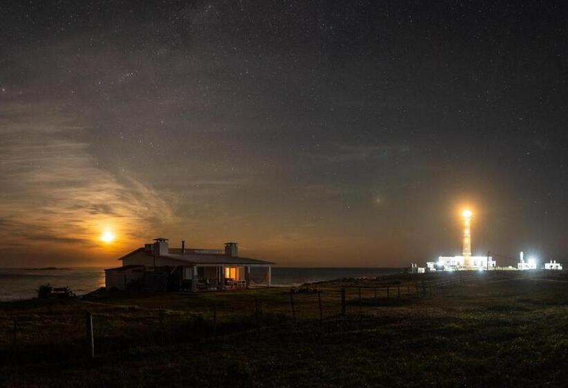 Palacio De La Luna, Casa única Frente Al Mar