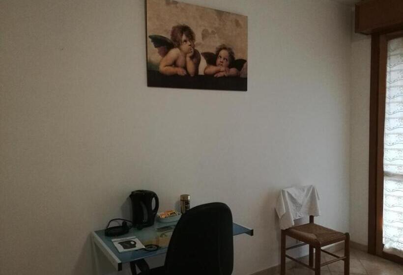 פנסיון Camera Privata