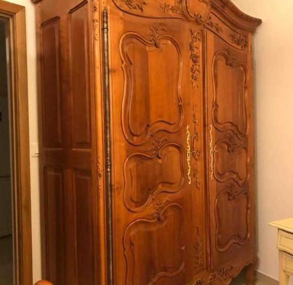 مبيت وإفطار Maison Du Cloitre Couvent Des Carmes