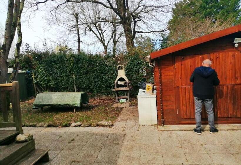 Bungalow Charmant A Saint Pierre D Oleron Avec Jardin Cloture