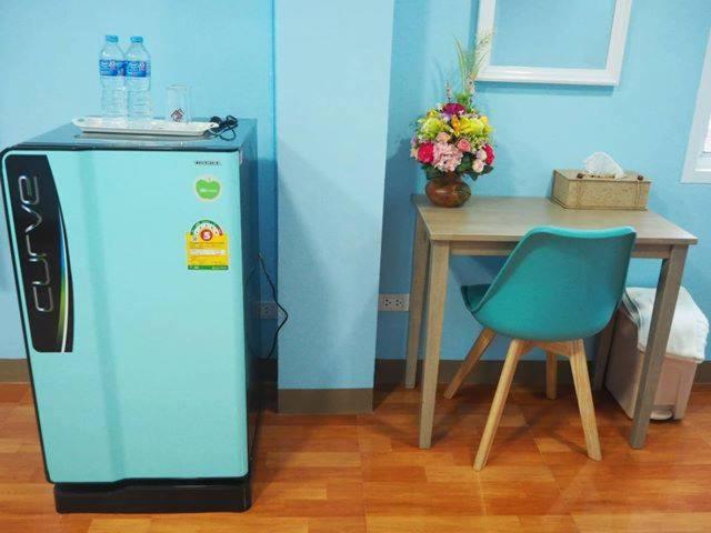 هتل Zone Stations  That Phanom