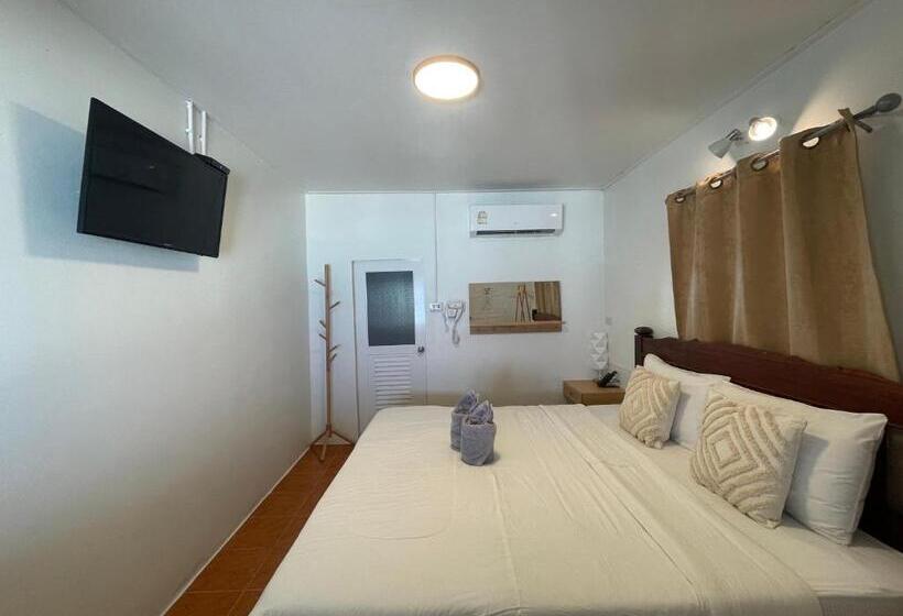 Pensió Apache Loongdum Koh Samed