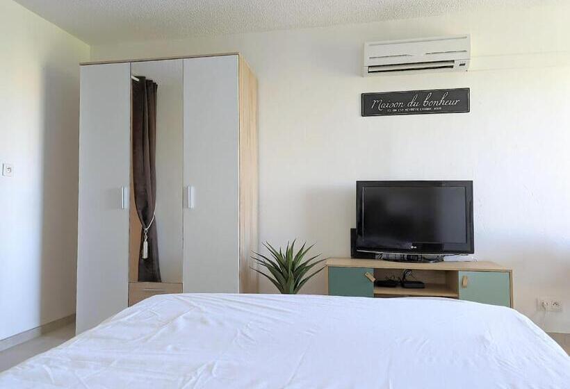 Appartement Proche Port Et Mer Avec Wifi Et Climatisation