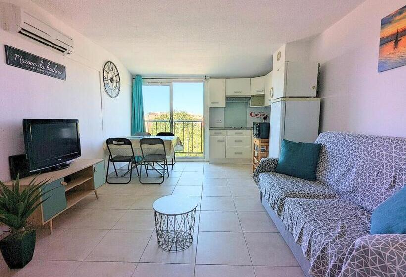 Appartement Proche Port Et Mer Avec Wifi Et Climatisation