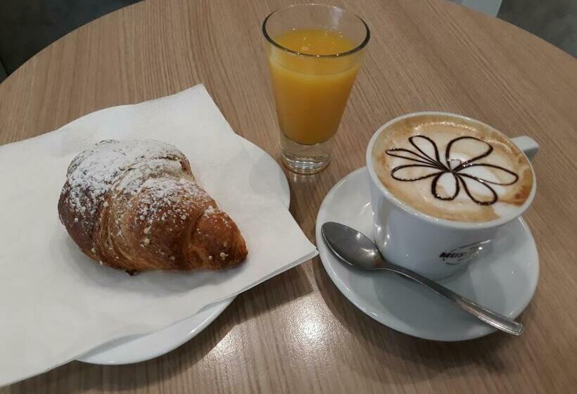 住宿加早餐 La Locanda