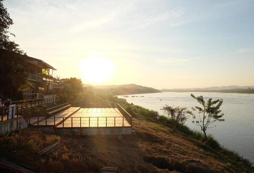 هتل Baan Kokaew Chiang Khan