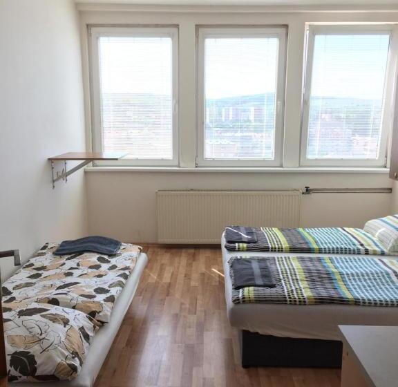 ペンション šariš Rooms