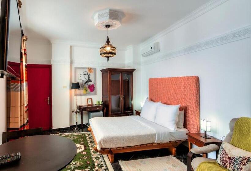 پانسیون Ryad A&b Sarai