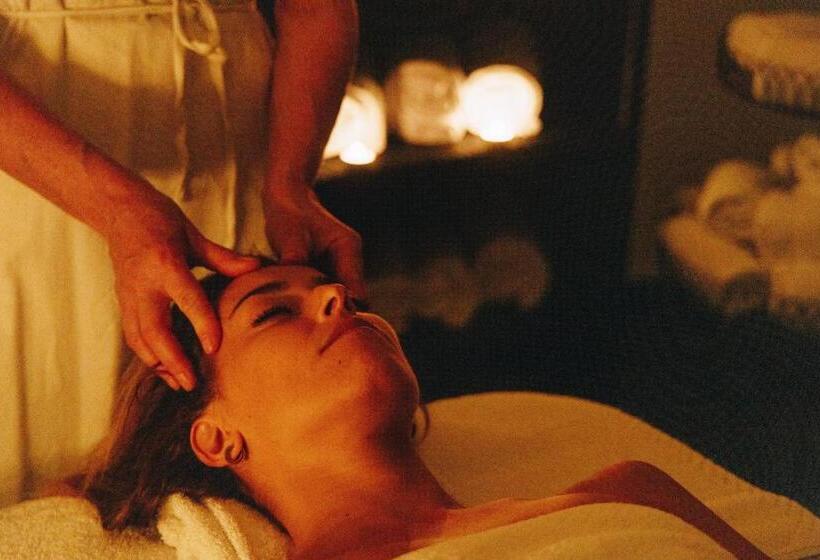 هتل Hôtel Liberata & Spa