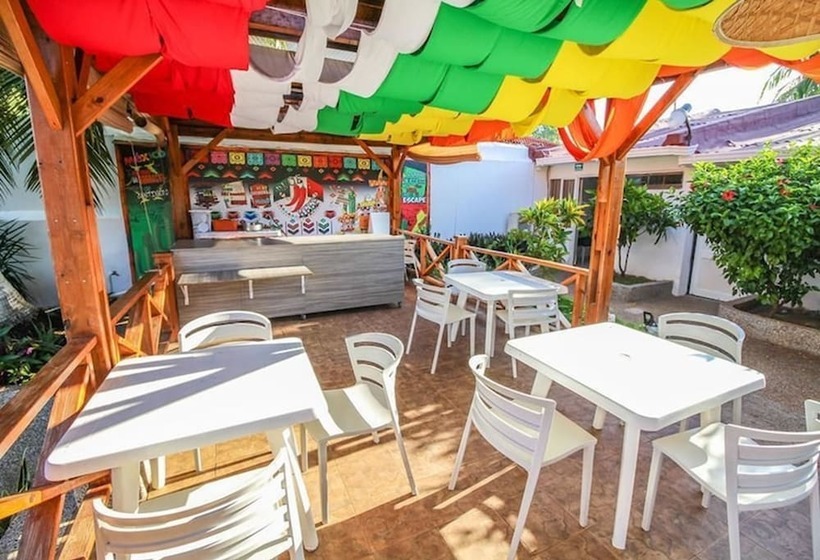 هتل On Vacation Blue Reef