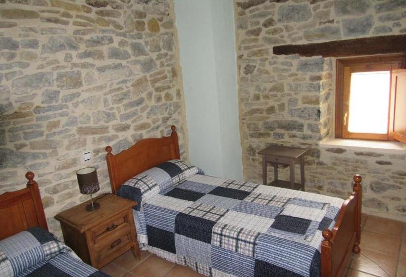 田舎風ホテル Rural Valtarranz