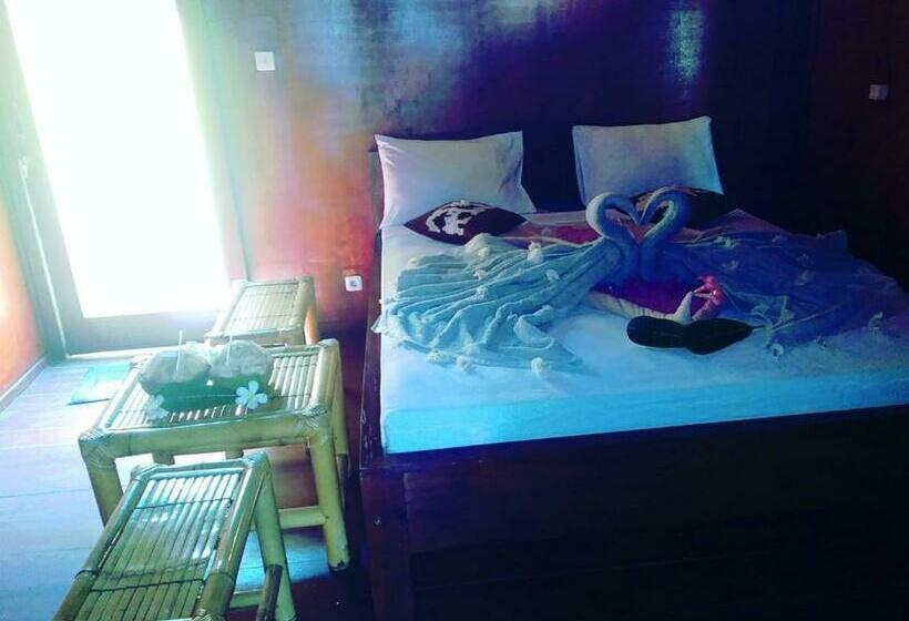 هاستل Lia Jaya Bungalows