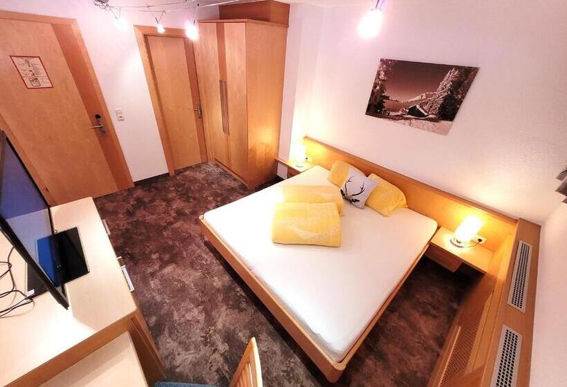 مبيت وإفطار Apart Garni Jägerheim