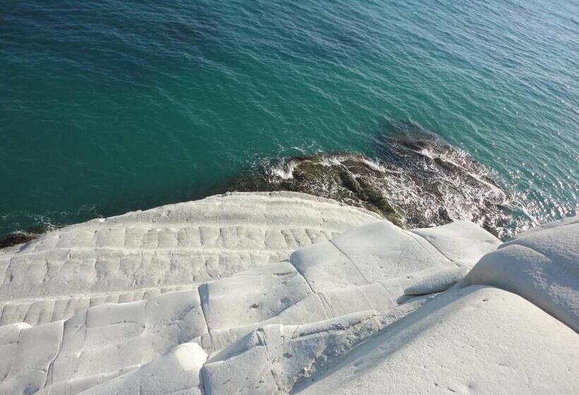 تختخواب و صبحانه Cavaliere Costa