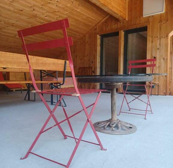 住宿加早餐  Chalet Les Cols   Chambres Avec Terrasse & Jardin   Proche De La Nouvelle Gare