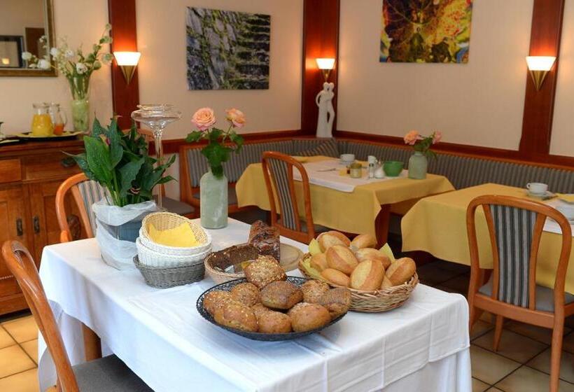 ペンション Ferien Weingut Pauly