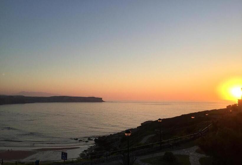 بنسيون Playa De Los Locos