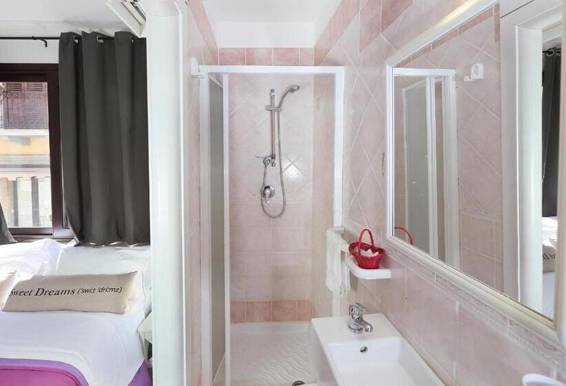 تختخواب و صبحانه Casa Fresta