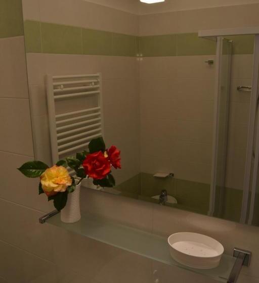 Bed and Breakfast Casa Vacanza E Per Lavoro Tessyhouse