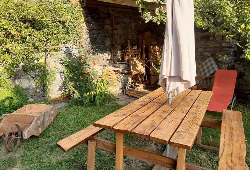 مبيت وإفطار Chez Michel