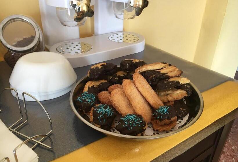 تختخواب و صبحانه La Città Degli Dei