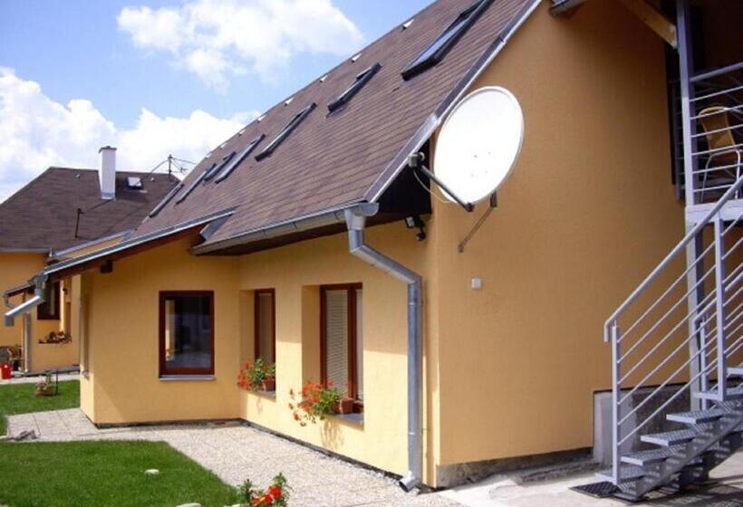 بنسيون Guest House Privat Marika