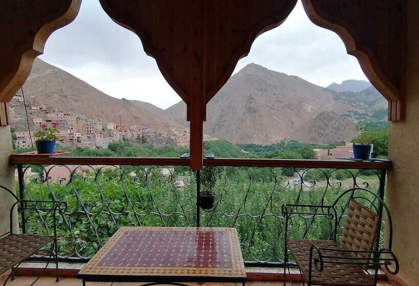 تختخواب و صبحانه Gite Tizi Mizik