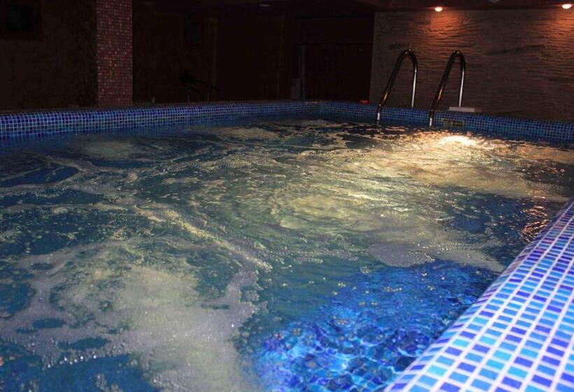 Green Hisar Hotel Family