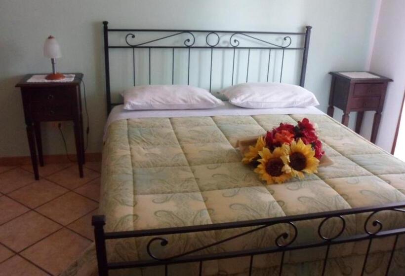 בית מלון כפרי Agriturismo La Quiete