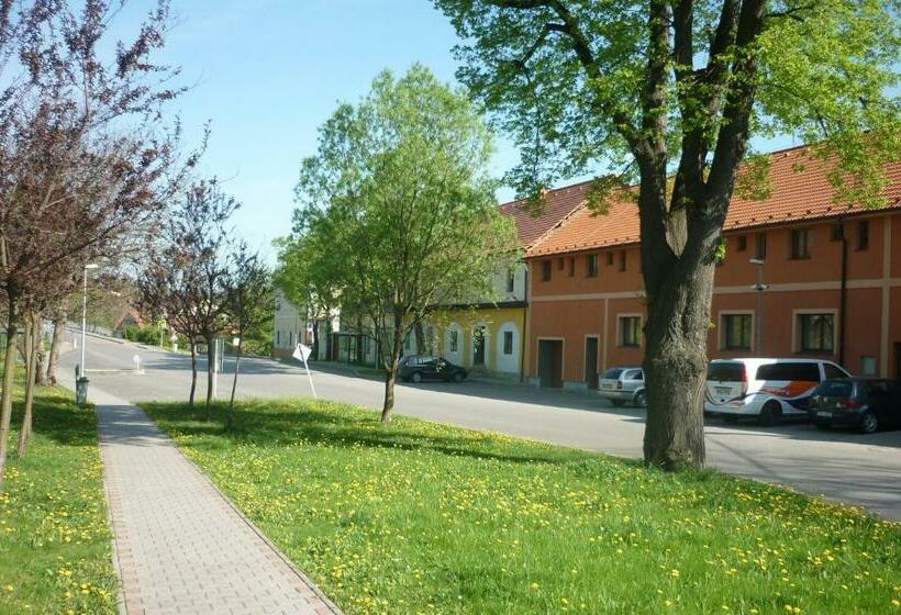 Пансион Penzion V Maštali