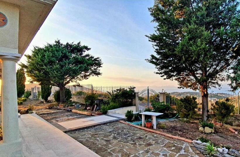 Bed and Breakfast Domus Mare Cilento