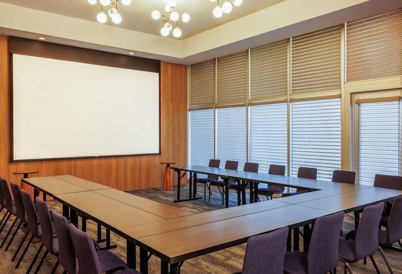ホテル Courtyard By Marriott Mexicali