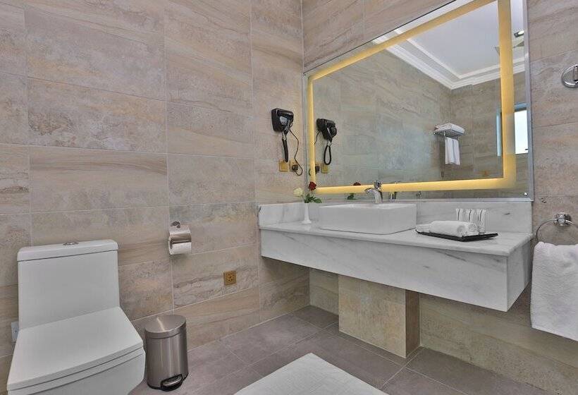 Paradise Elite Hotel Tahlia