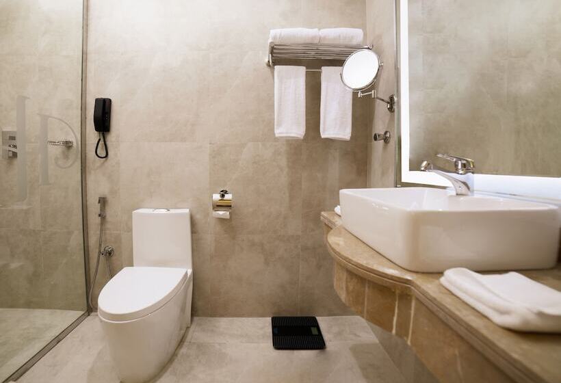 Paradise Elite Hotel Tahlia