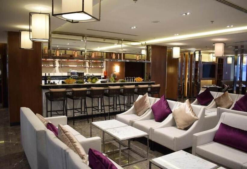 Paradise Elite Hotel Tahlia