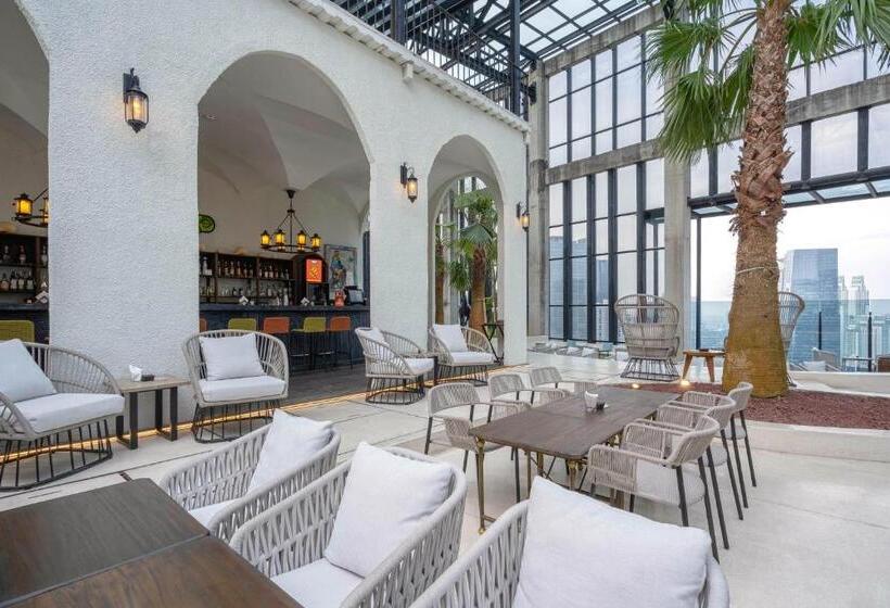 هتل The Orient Jakarta, A Royal Hideaway