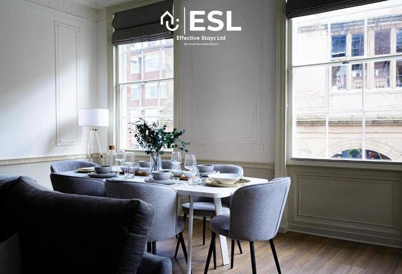 Most Central Luxury Grade 2 Listed Apartment Overlooking Shrewsbury Square   Free Parking